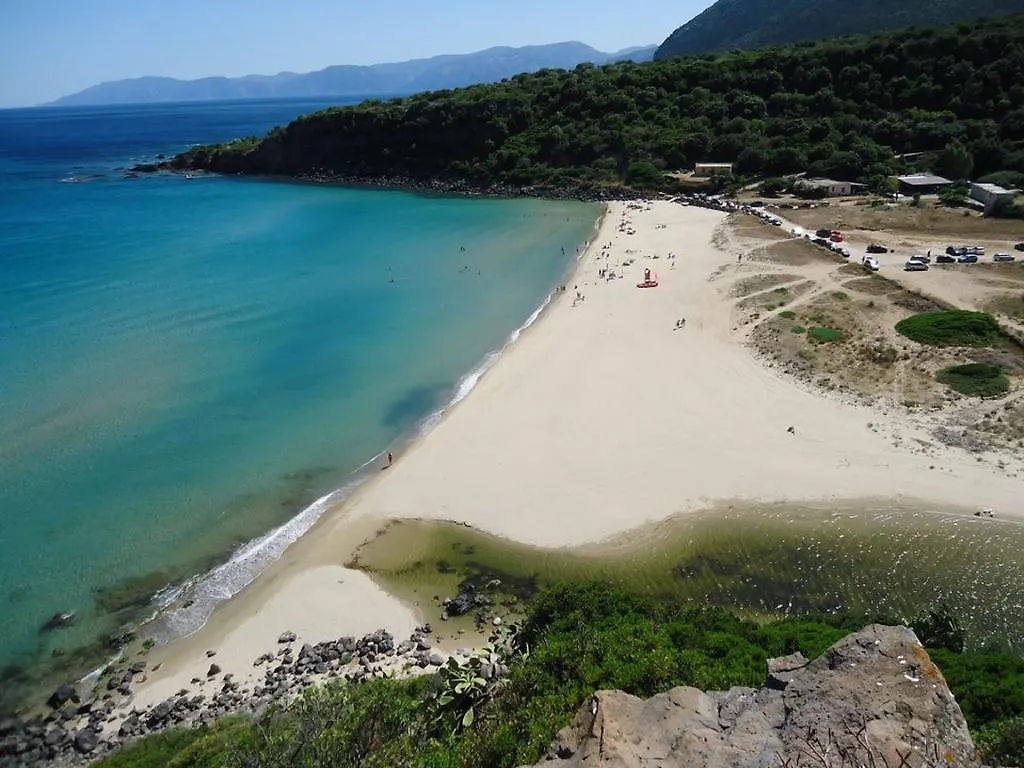 Bed & Breakfast Bed And Breakfast Dommo Noa Dorgali Italië